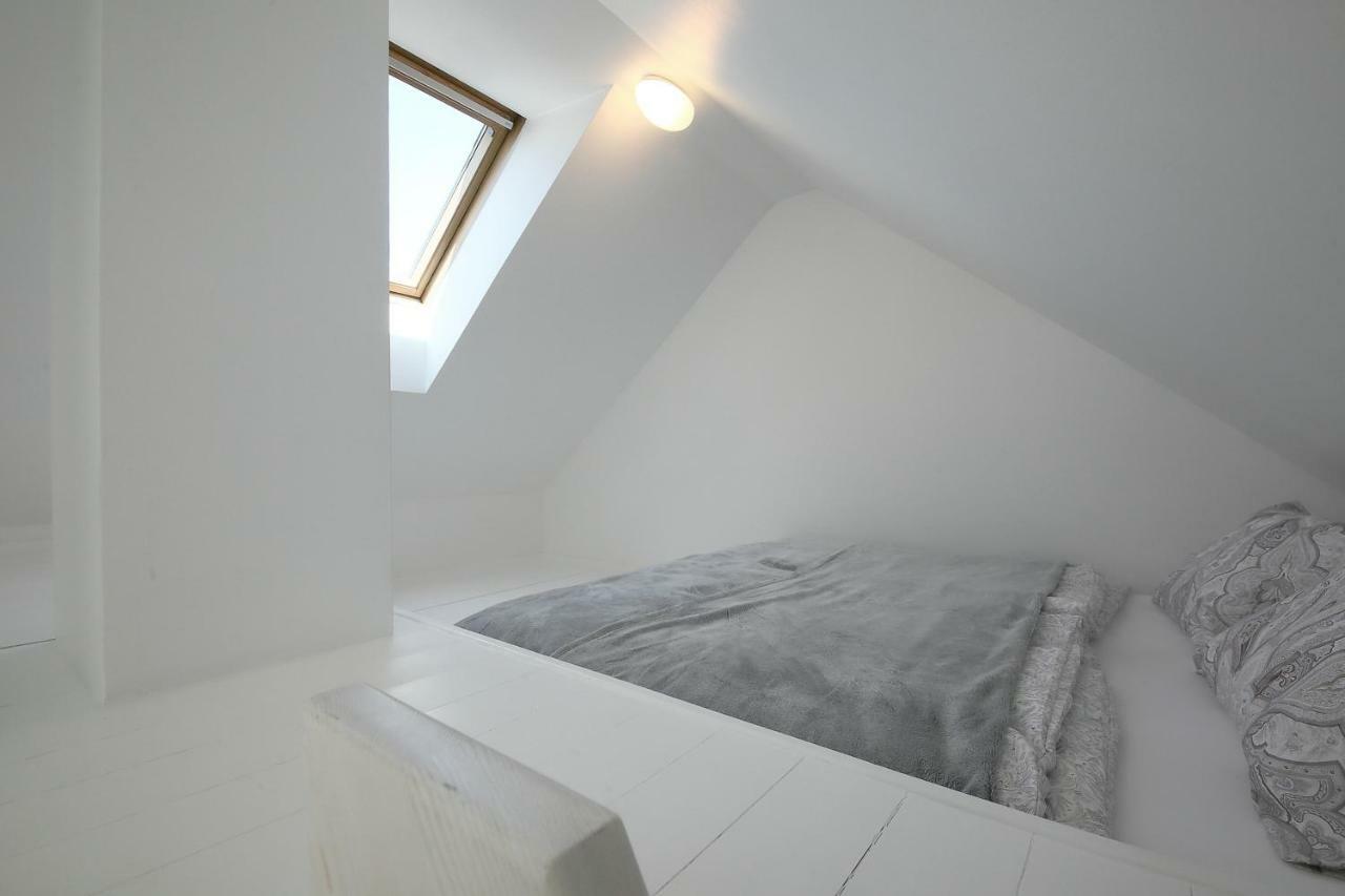 Expat House * Prag