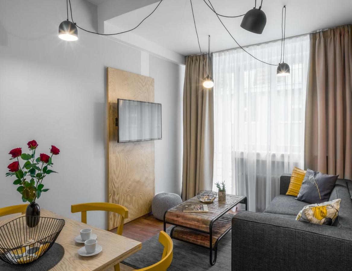Apartment Leaf By Adrez *