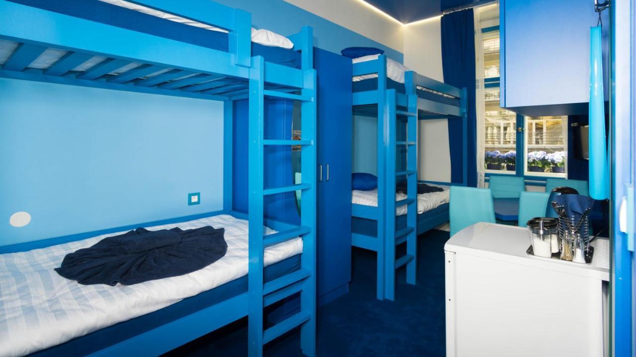 Apartment Colours - Your 7 Colour Experience In Centre Of Prag