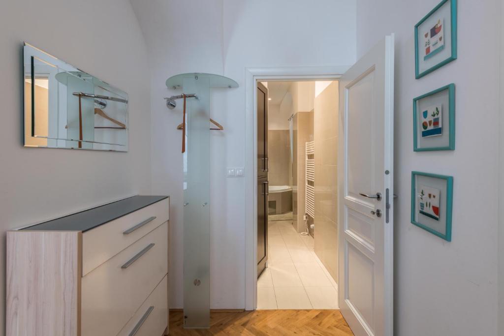 Apartment Carolinum