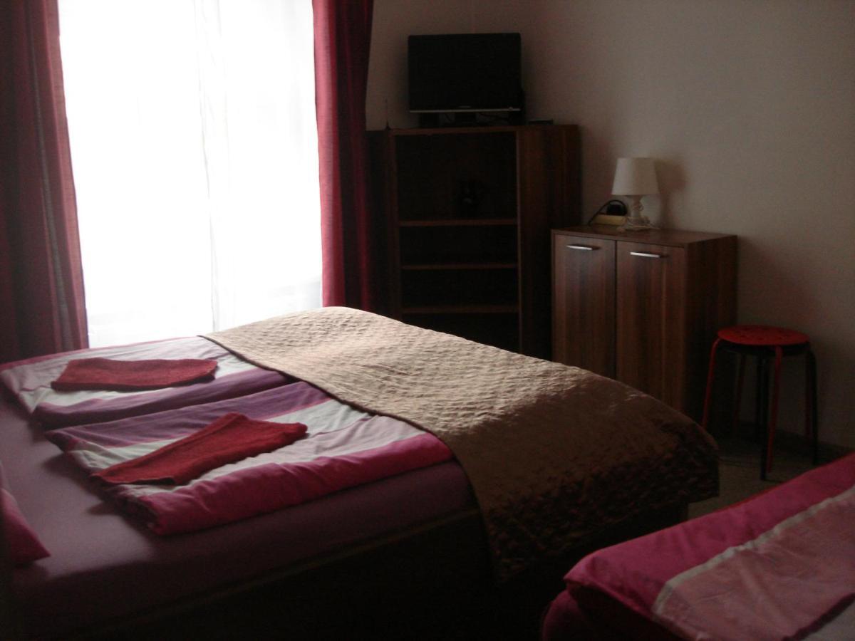 Easy Journey Pensionat Prag