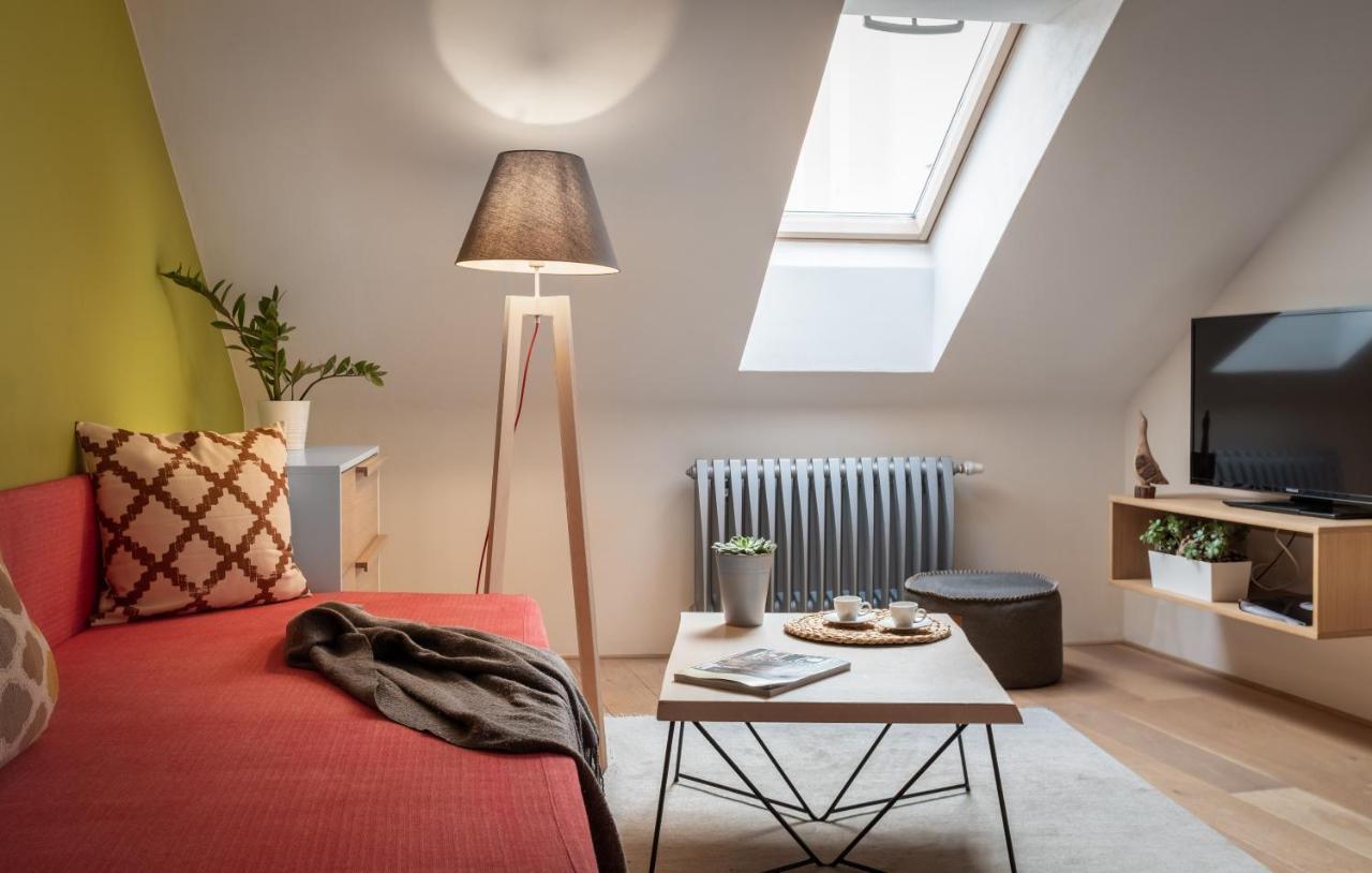 4 Trees By Adrez Apartmán Praha