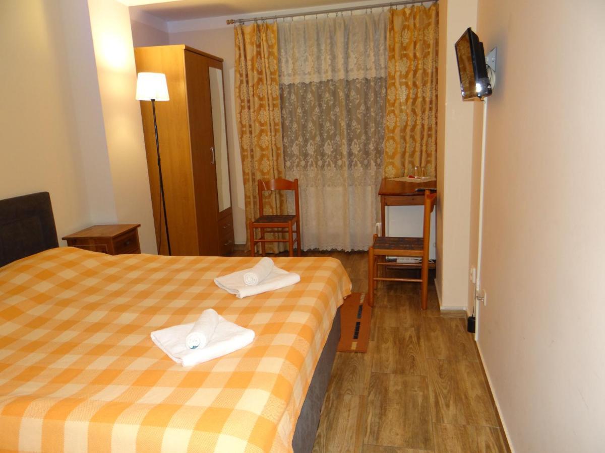 Bed & Breakfast Europa 3*