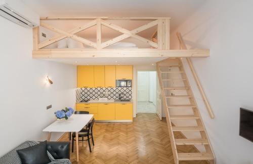 Apartment Mordecai 12 By Adrez Prague
