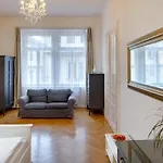 Karlova 24 - Old Town Apartment