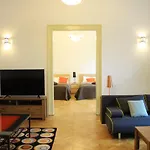 Beautiful Apartments In The City Center
