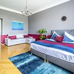 Garden ApartHotel