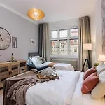 Michal&Friends APTS in Center Charles Bridge 1km