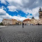 Old Town Square Suites Prague