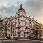 Airstay Prague Gallery Apartments Vinohrady