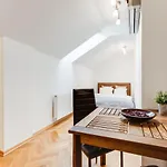 Jt\'S Apartments Bilkova Str.