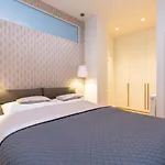 Top Location Old Town Brand New 2Bd Apartment