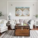 Old Town Square Apartment