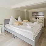 Sightseeing Apartment By Ruterra