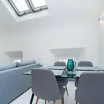 Old Town 1 Bedroom Oasis With Ac And Double Shower