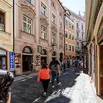 Newly Renovated 1-Bed Apartment At Charles Bridge