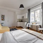 Jt\'S Apartments Biskupcova Str.