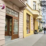 Eva Apartment