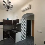 Lulu Apartments