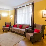 Downtown Luxury Apartment - Prague City Centre