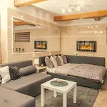 Wellness Studio! Finnish Sauna, Whirlpool, Gym & More!