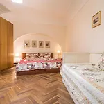Stylish Studio At Lesser Town, Charles Bridge 3Min By Walk