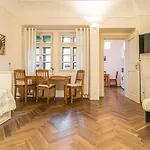 Stylish Studio At Lesser Town, Charles Bridge 3Min By Walk