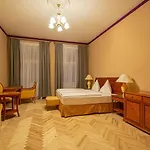 4 Bedrooms 130M2 Apartment At The Main City Square
