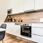 Charles Bridge - 3 Bedroom Apartment - Old Town