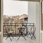 Jt\'S Apartments Spanelska Str.