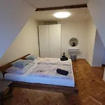 Prague Castle View Apartment