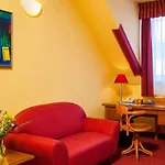 Cloister Inn Hotel
