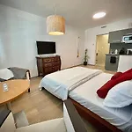 Harfa Apartment 30