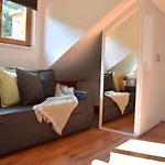 New Central Rooftop With Private Wellness, Sauna & Whirlpool Bath