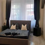 Apartment Near Congress Centre I.