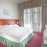 Hotel Lunik