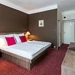 Hotel Harmony
