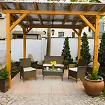 Alfons Boutique Hotel