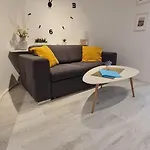 Apartment Near Congress Centre I.