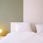 Newly Built Apartment In Vibrant Neighbourhood