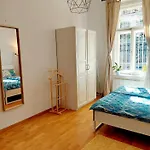 Cozy Studio In Vinohrady