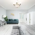Luxury Central 150M2 Apartment On Wencelas Square With Private Garage