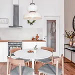 Turnkey I Main Bus Station Apartments