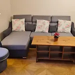 Apartment No 0A Anenska 13 - Stare Mesto