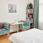 Prague Days - Homey Studio - New Town