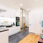 Friendly Private Room In The Sharing Flat