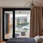 Prague Days - Stylish Apartments With Terrace - Parking - Quiet Area