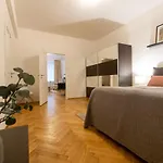 As Prague Apartments. National Theatre Apt. Old Town