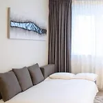 Tran Chien Apartment With Free Private Parking