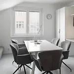 Skolska Winter Terrace Apartment